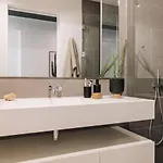 Telmest - 2 Bedrooms, Balcony In Santo Antonio * Lisbon